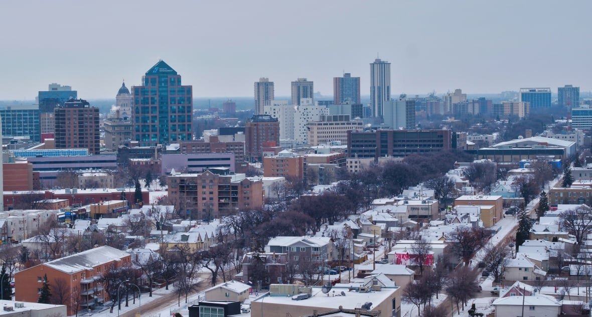 winnipeg-downtown-skyscraper-view-beauty-shot An aerial view of downtown Winnipeg.