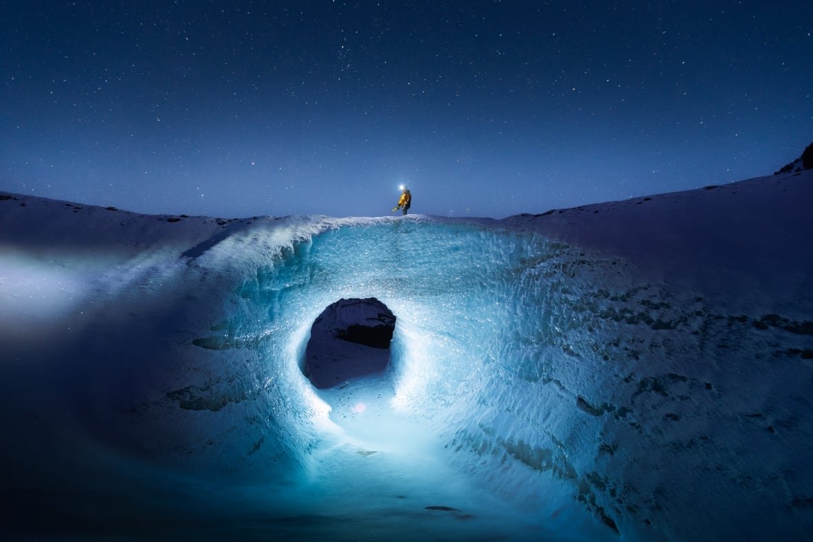canadian-geographic-8 A glacier with a hole in the middle