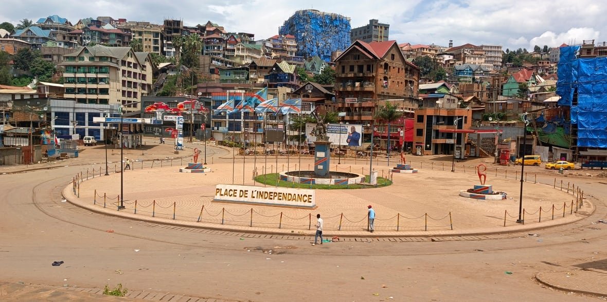 congo-fighting-6 A public square that is largely empty of any people.