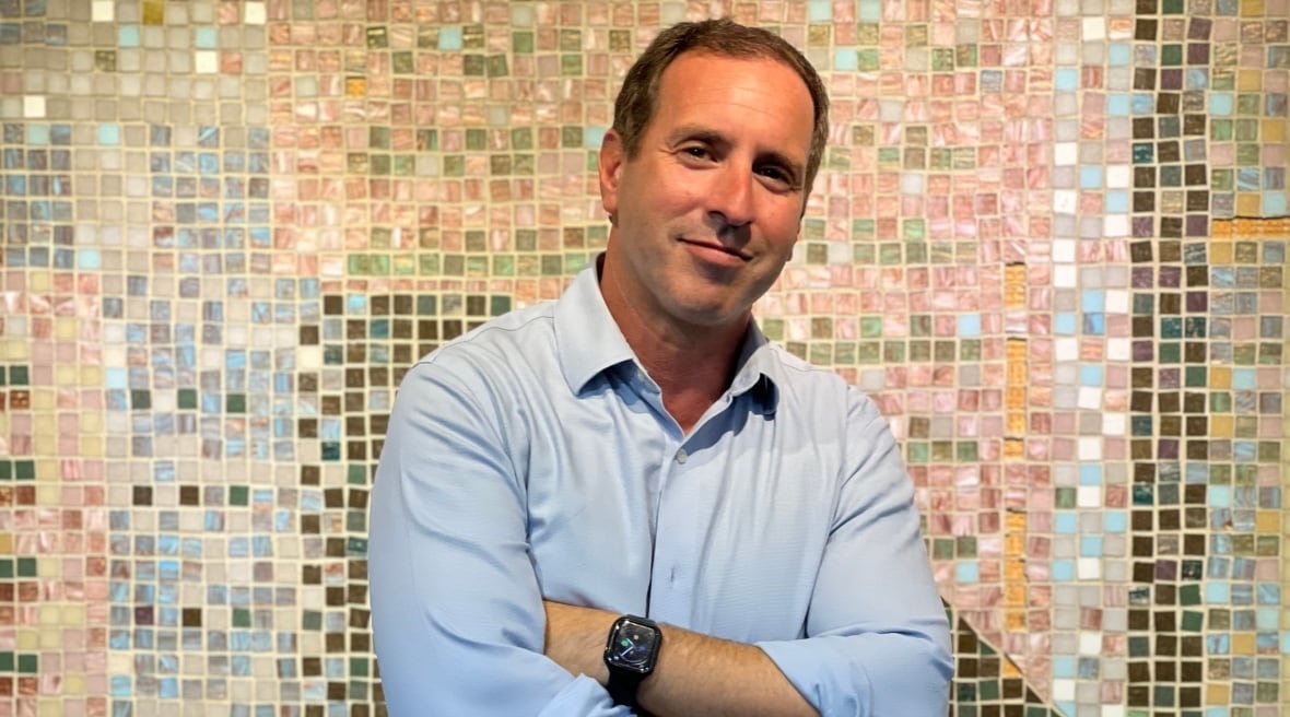 A photograph of Josh Matlow inside Toronto City Hall. He's the City Councillor representing Ward 12 Toronto—St. Paul's who has been pushing for a maximum temperature bylaw in Toronto for years.