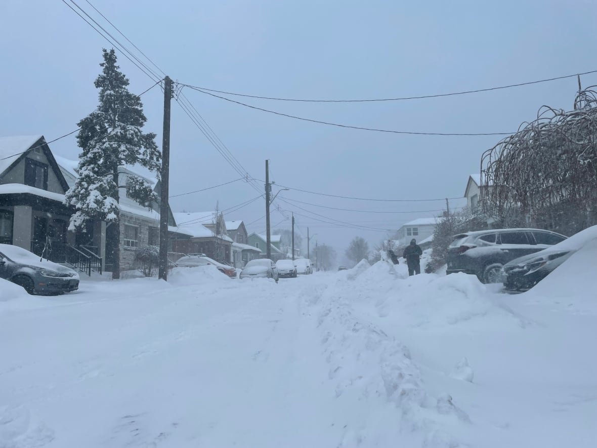 hamilton-snow-storm residential street with snow banks