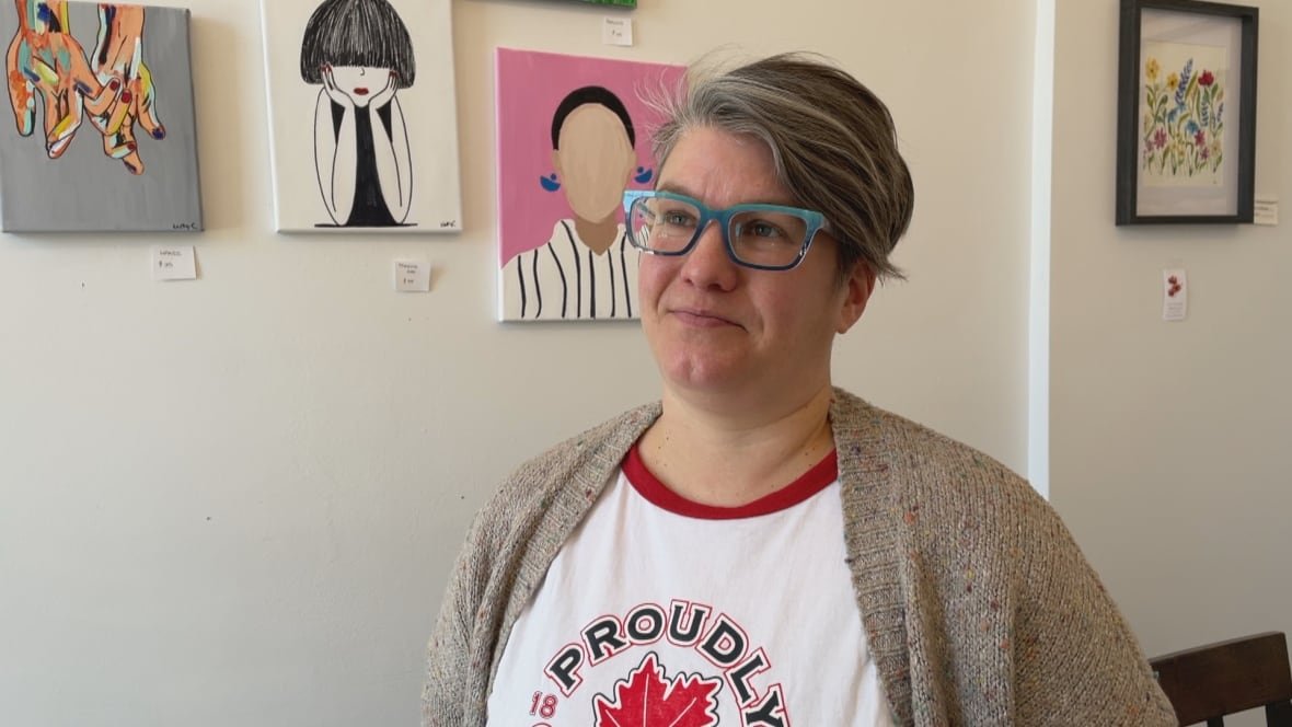 jessica-fritz Woman wears a shirt that says 'proudly Canadian'