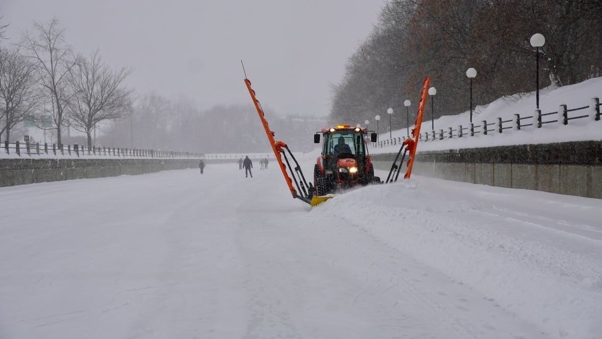 snow-clearing-rideau-canal-1 A snow plow on the Rideau Canal Skateway