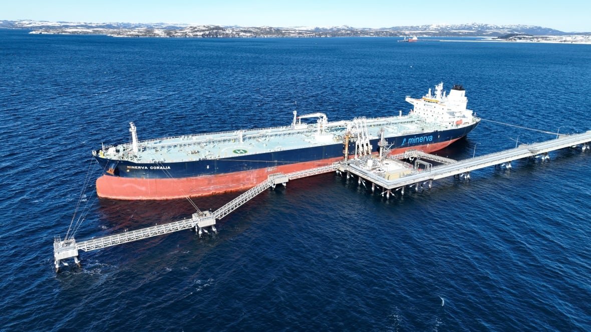 whiffen-head-tanker-coralia an aerial photo of a crude oil tanker.