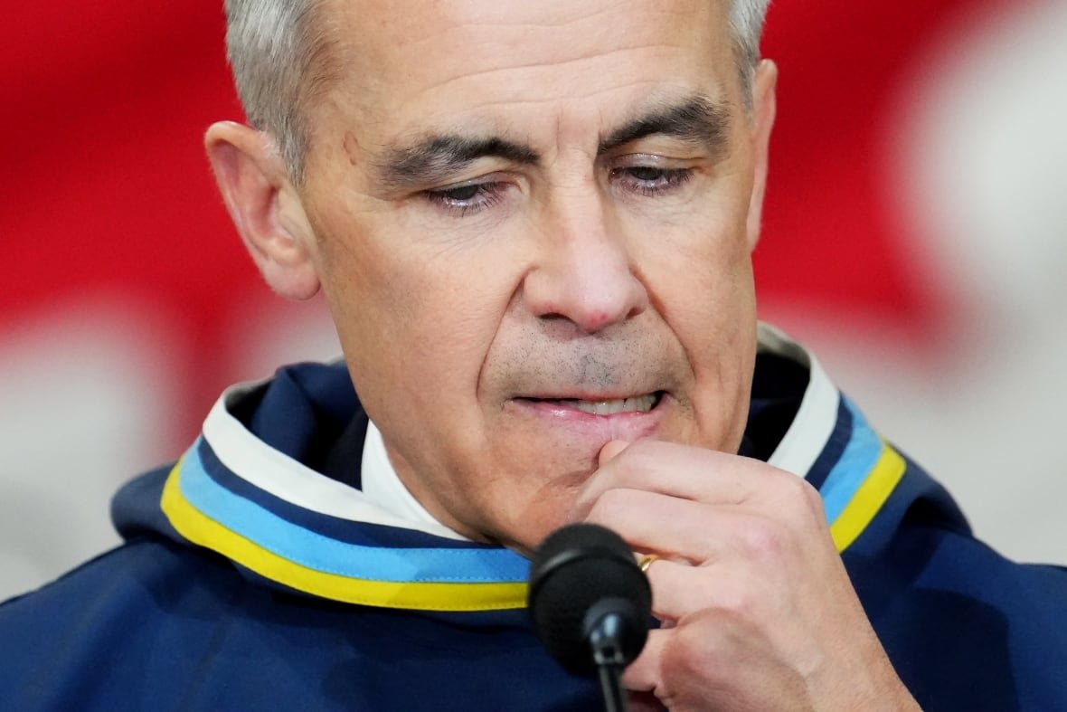 carney-iqaluit-20250318 Prime Minister Mark Carney responds to questions from the media as he makes an announcement at a Canadian Armed Forces forward-operating location in Iqaluit, Nunavut, on Tuesday, March 18, 2025.